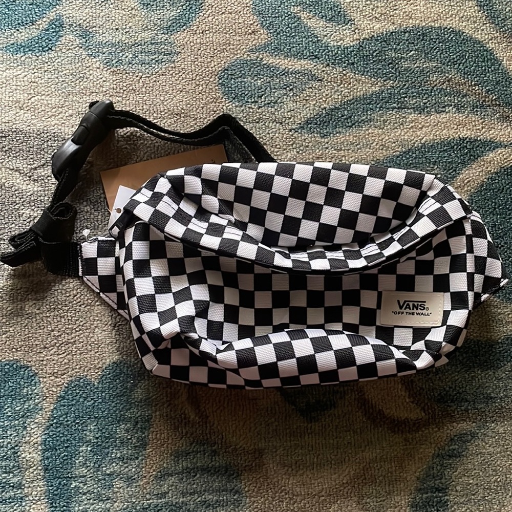 COPY - Vans Black and white checkered fanny pack NWOT